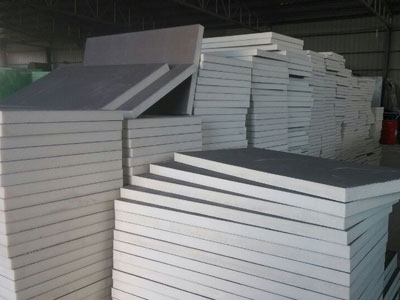 硬泡聚氨酯复合板定制有什么优点？